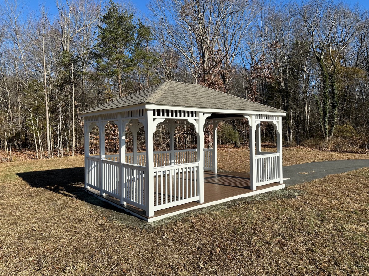 Gazebo Install, North Hanover — photo 2