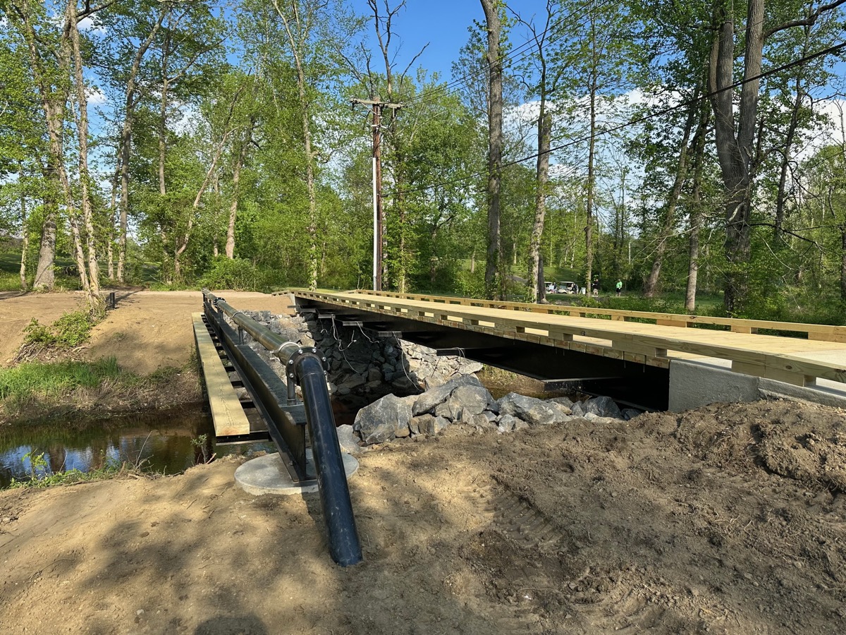 Golf Course Bridge, Golden Pheasant — photo 1