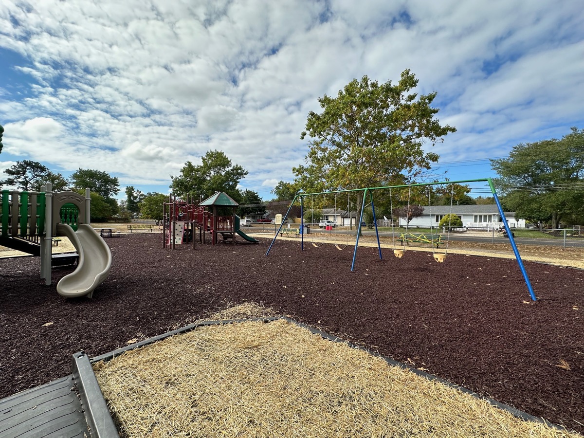 Playground, South Hampton — photo 3